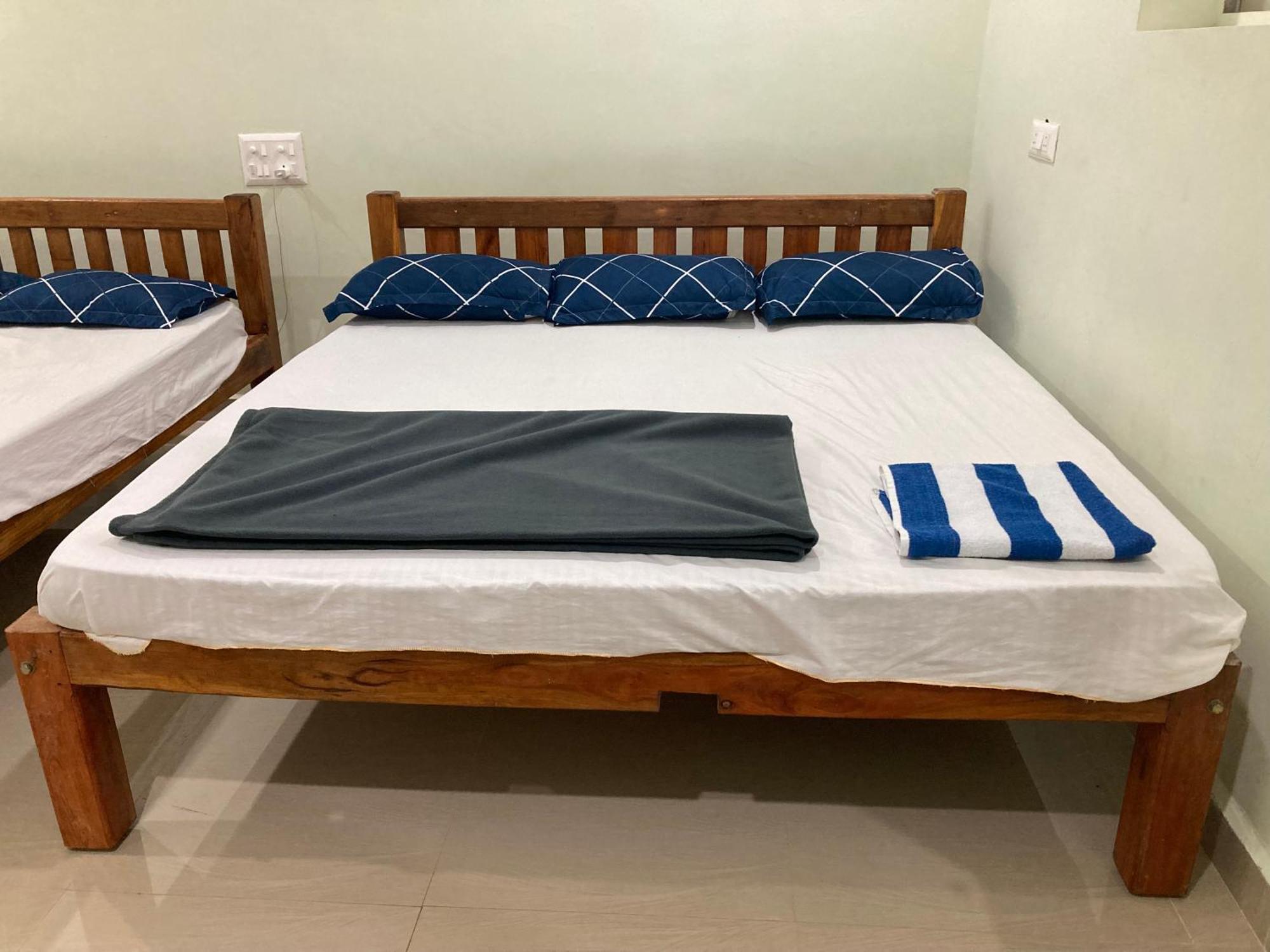 Oceanic Stay And Restaurant Gokarna Gokarna  Buitenkant foto