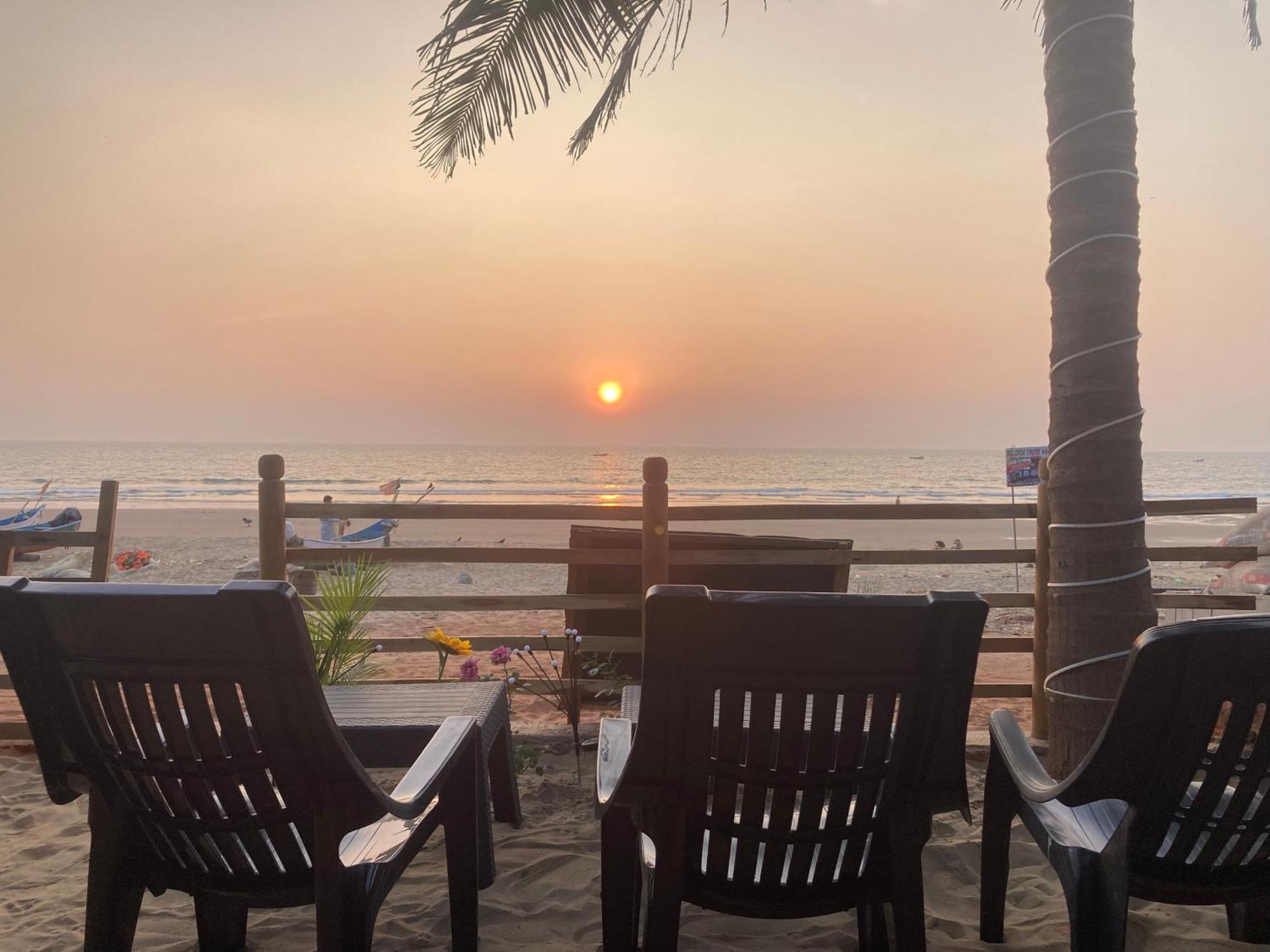 Oceanic Stay And Restaurant Gokarna Gokarna  Buitenkant foto