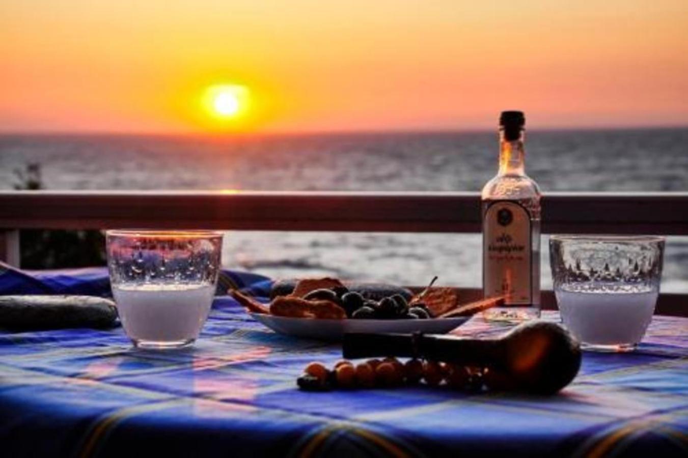 Oceanic Stay And Restaurant Gokarna Gokarna  Buitenkant foto
